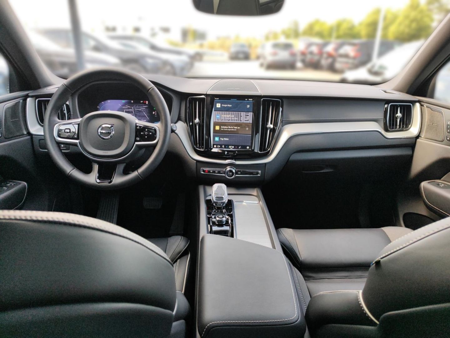 Volvo XC60 T8 Ultra Black Edition Recharge Plug-In Hyb - Samsaru's Car Outlet