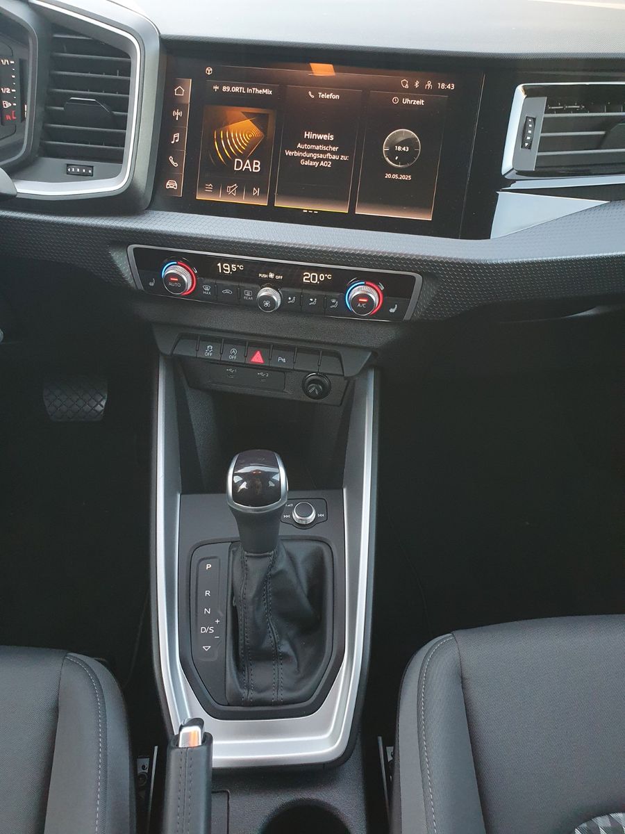 Audi A1 Sportback 25 TFSI advanced - Samsaru's Car Outlet