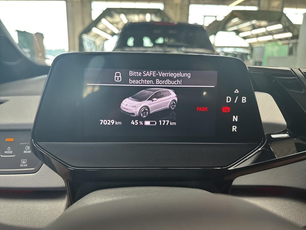Volkswagen ID.3 Pro Performance 150 kW LED HUD AHK ACC STHZ