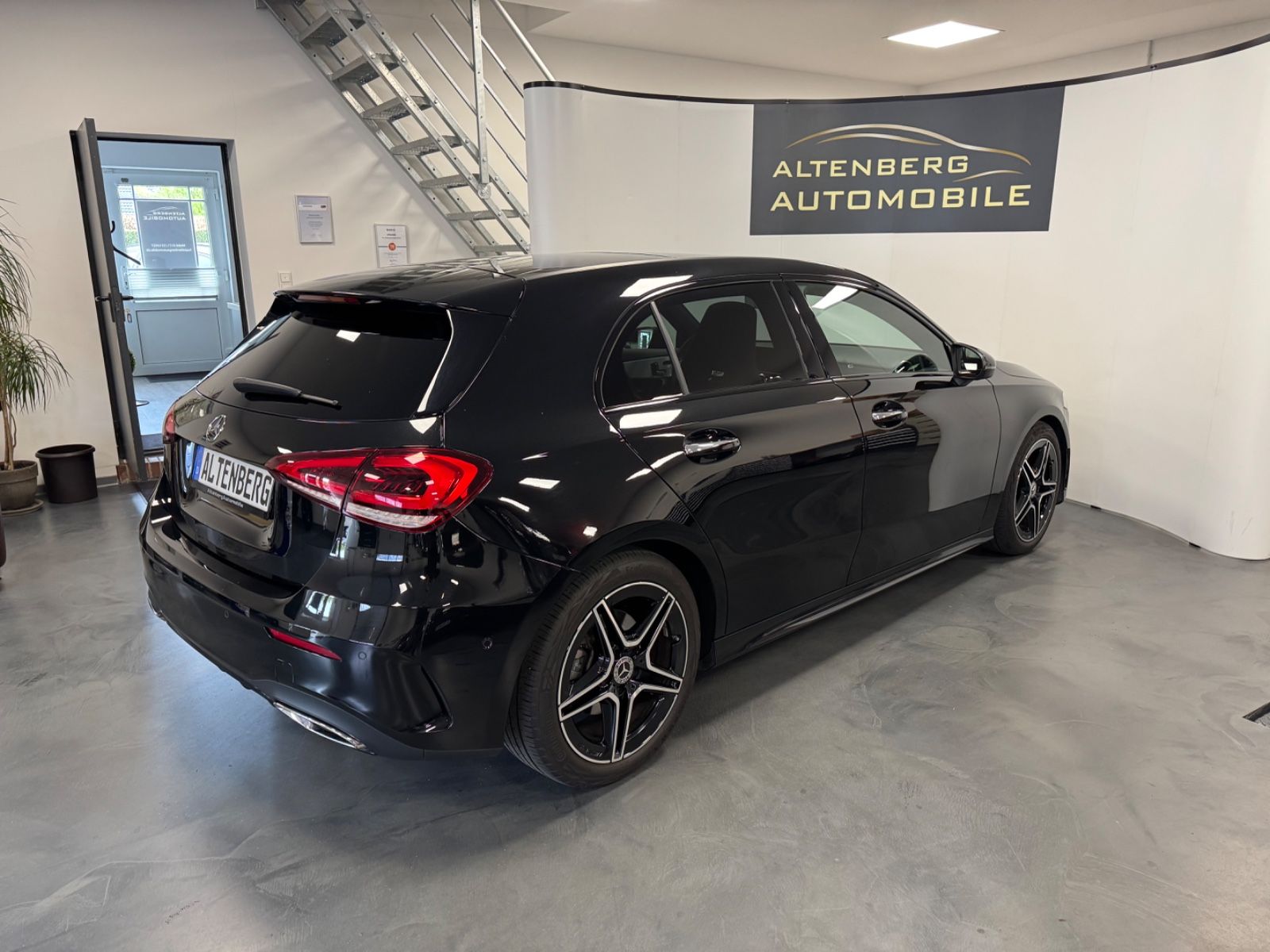 Mercedes-Benz A 200 AMG - Samsaru's Car Outlet