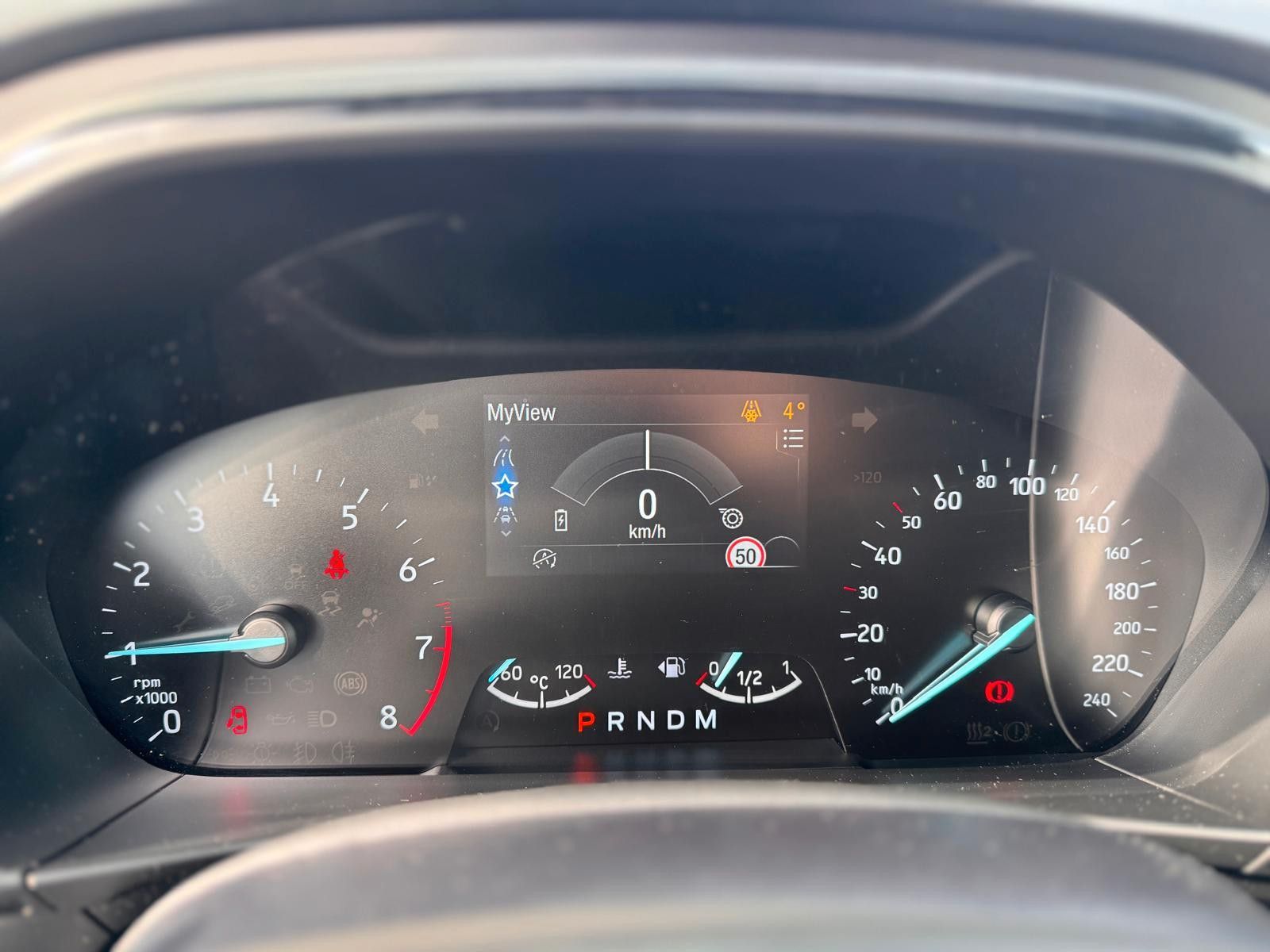 Ford Focus Turnier ST-Line KAMERA DAB AHK LED