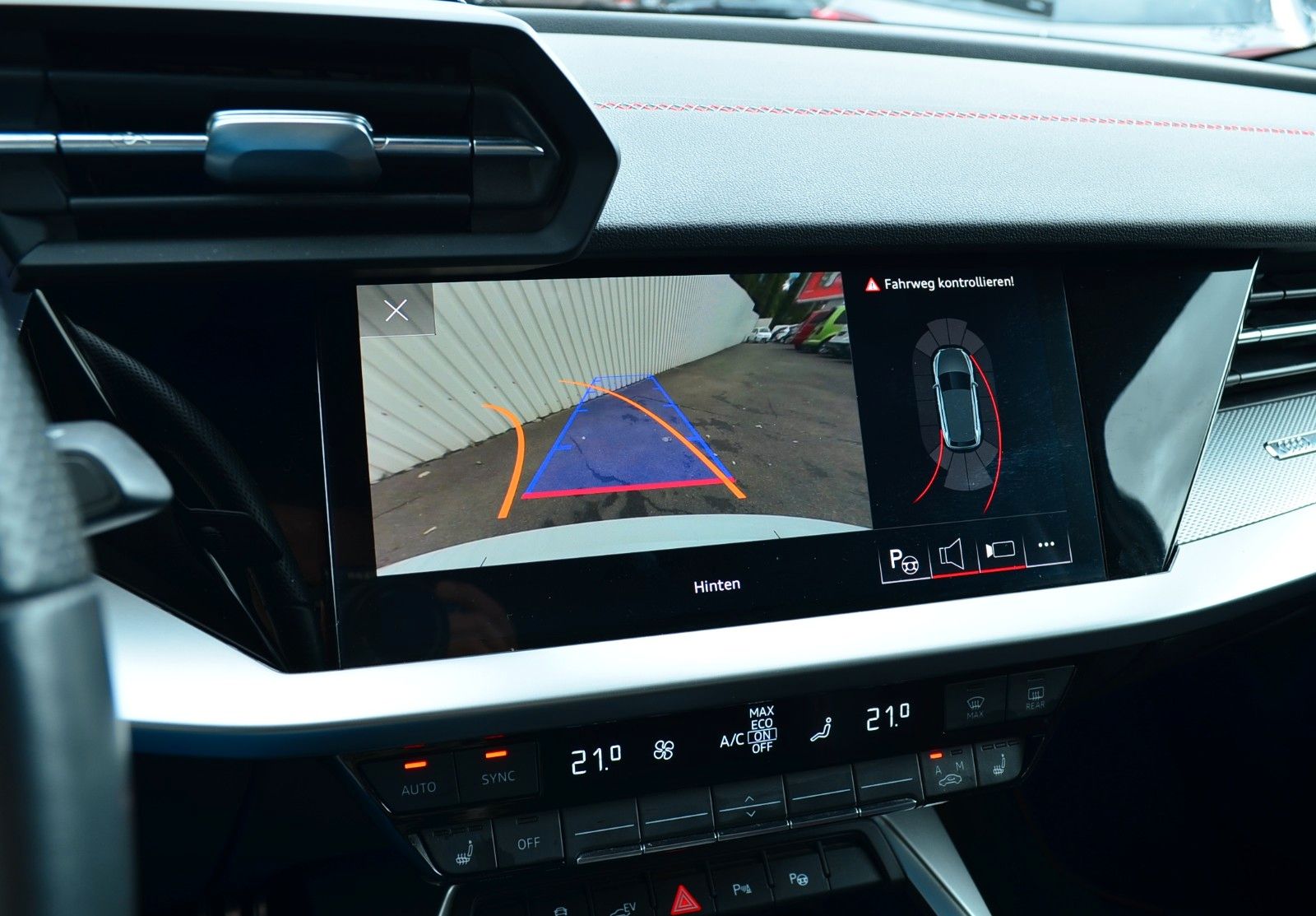 Audi A3 SB 40 TFSI e S.line - Samsaru's Car Outlet