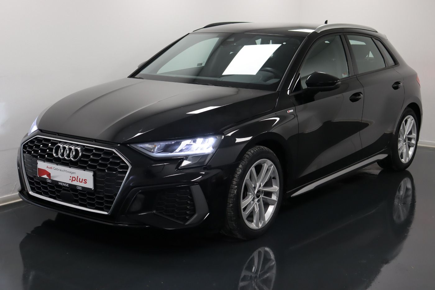 Audi A3 Sportback 35 TDI S tronic S line - Samsaru's Car Outlet