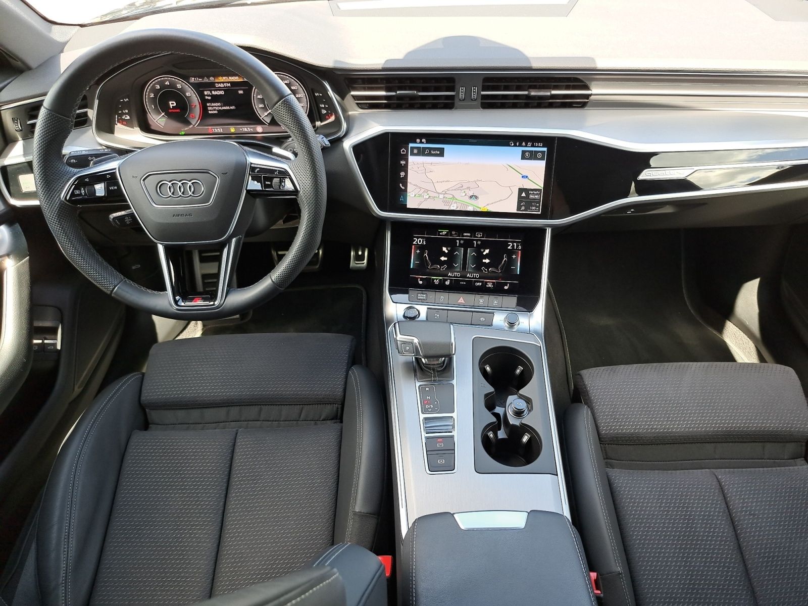 Audi A6 Avant S line 55 TFSIe quattro S tronic AHK NA