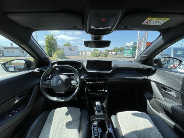 Peugeot 208 PureTech 130 EAT8 GT Pack - Samsaru's Car Outlet