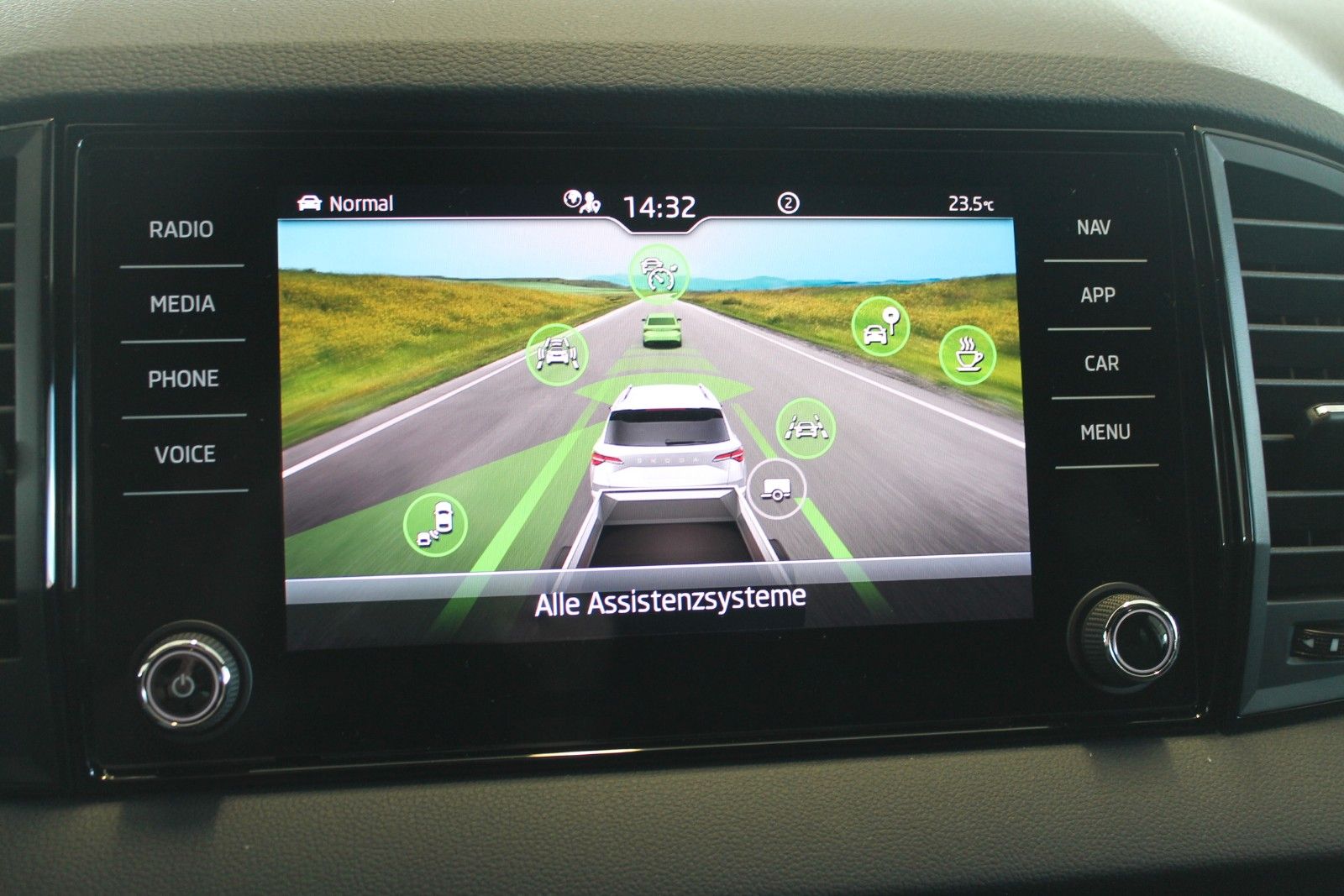 Skoda Karoq 1.5 TSI DSG Sportline