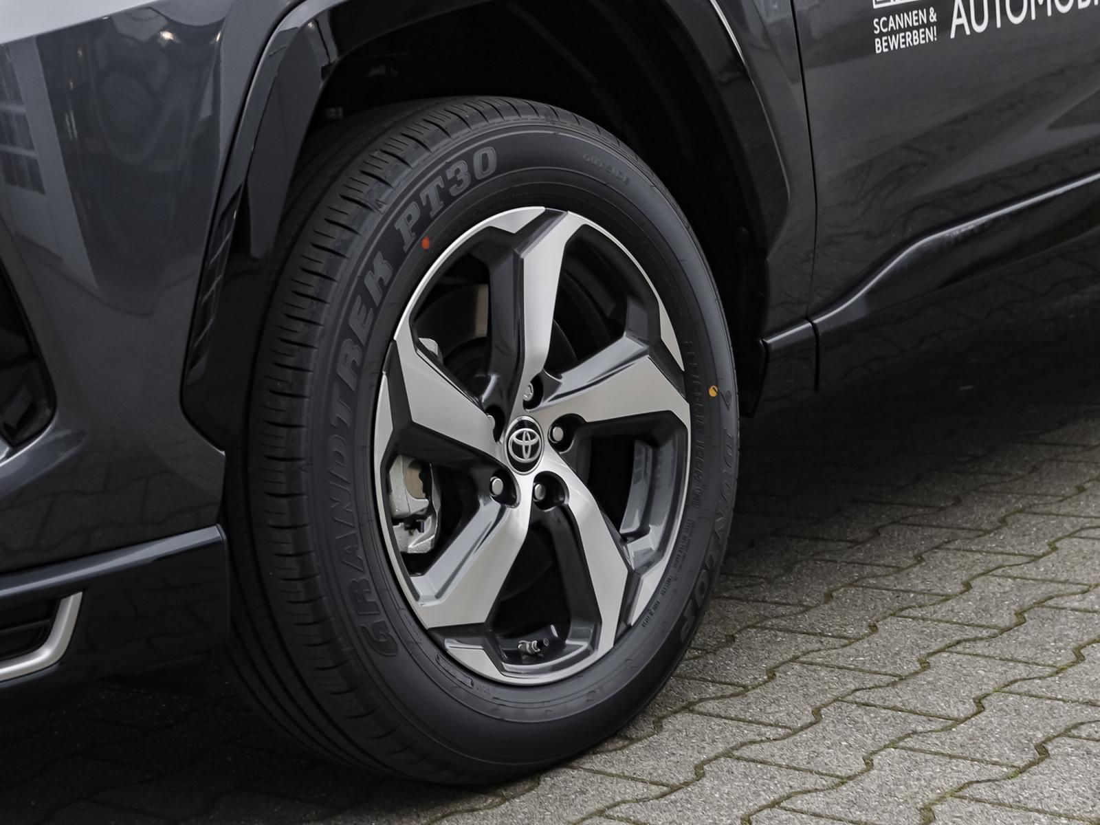 Toyota RAV 4 2.5 PHEV e4x4 TEAMPLAYER