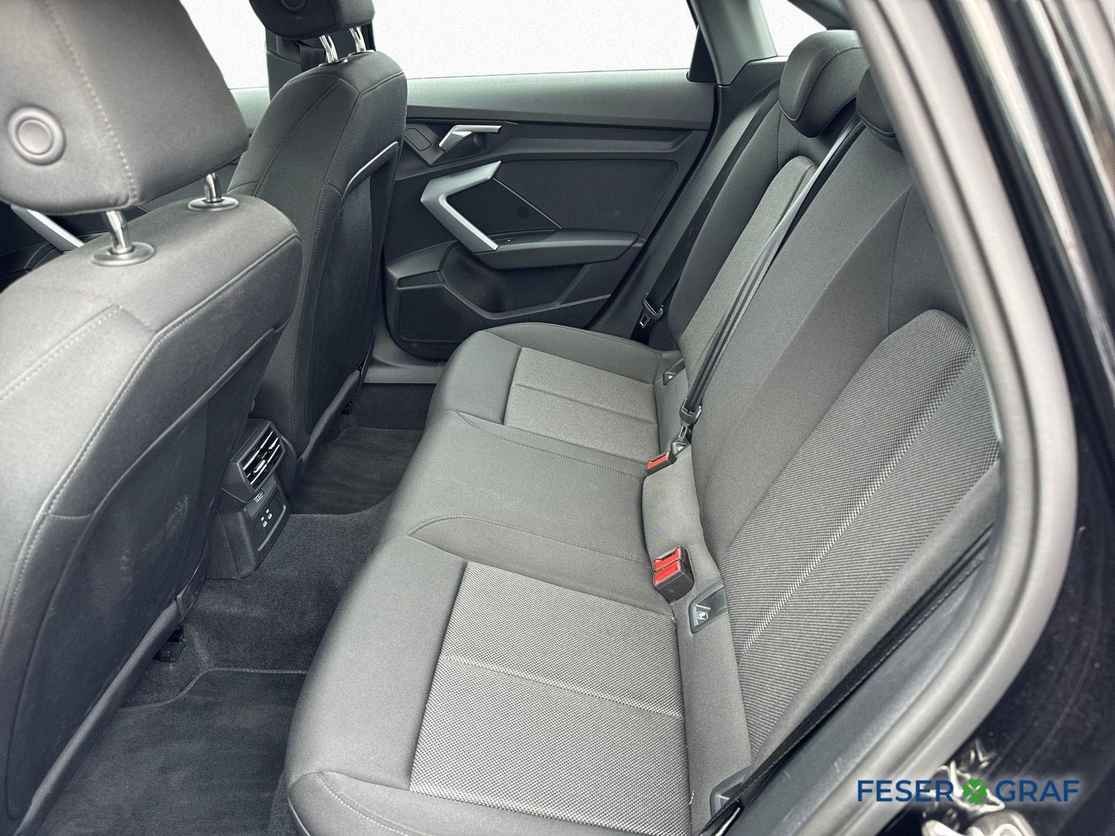 Audi A3 Limousine 30 TFSI S tro+Shz+Smartphoneinterf