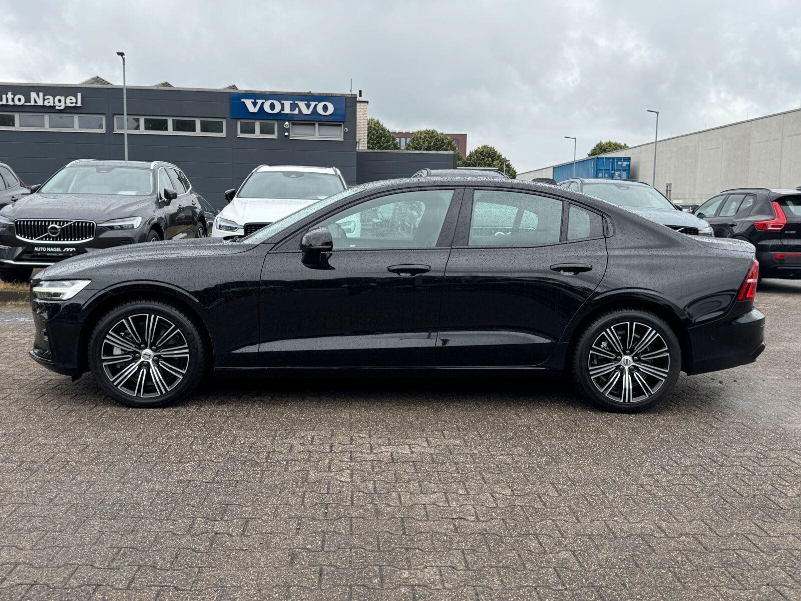 Volvo S60 B5 Autom. AWD Ultimate Dark 27 KM|PANO|LED|