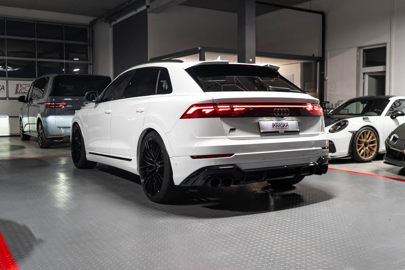 Audi Q8 50 TDI quattro S-Line - Samsaru's Car Outlet