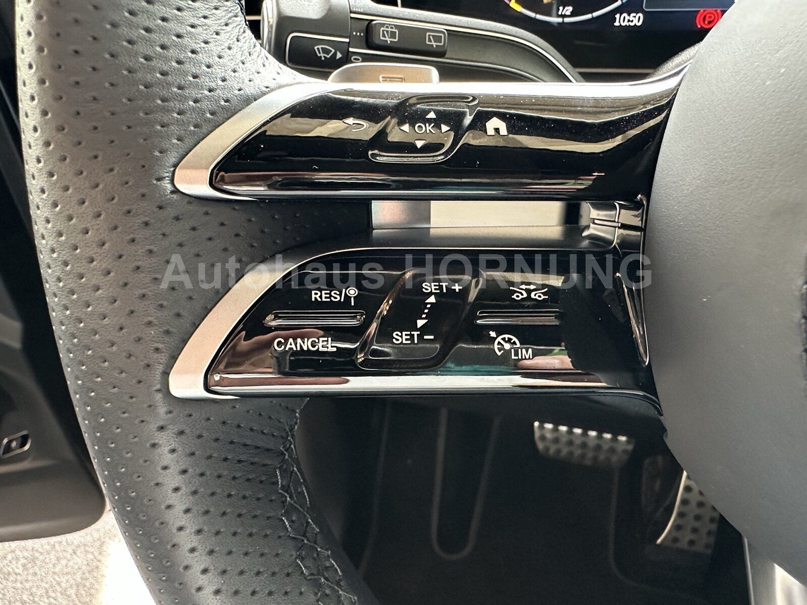 Mercedes-Benz GLE 450 d 4MATIC AMG 360° STH DIST PANO AHK BURM