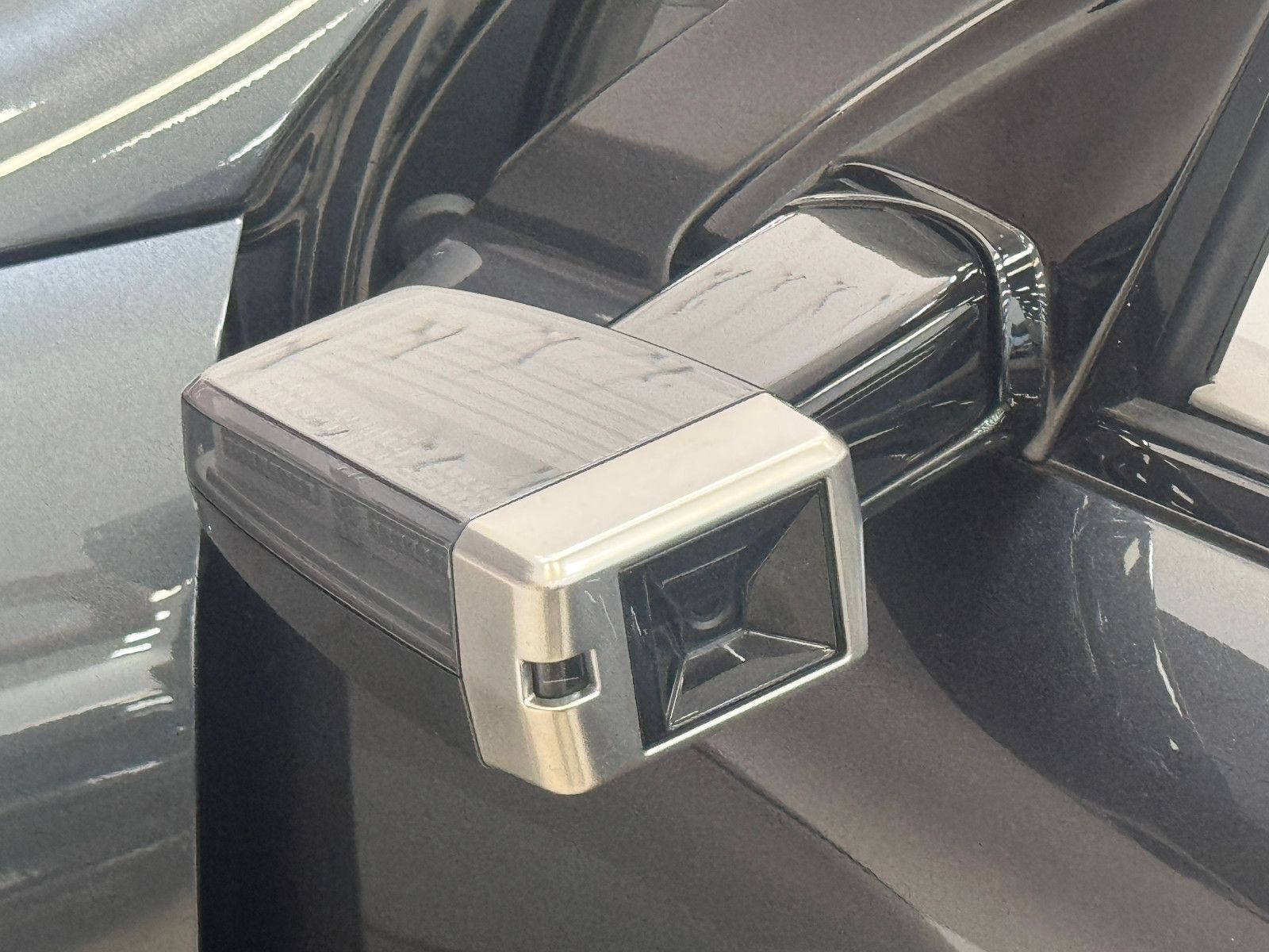 Hyundai IONIQ 6 77,4kWh 325ps 4WD Uniq PANO & DIGI NON