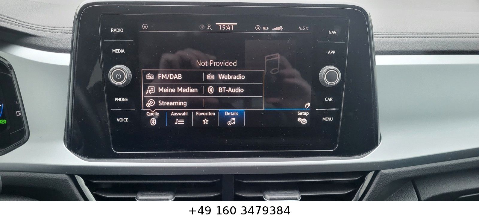 Volkswagen T-Roc Life DSG - Samsaru's Car Outlet