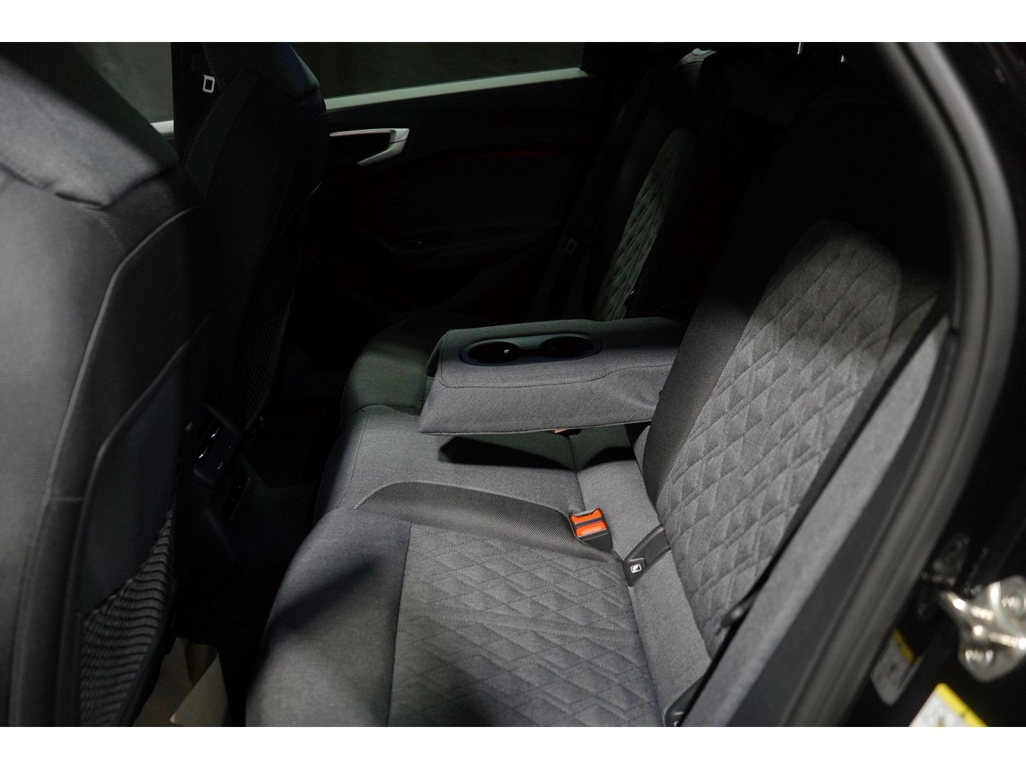 Audi A5 Avant TDI quattro S line Tech+ AHK