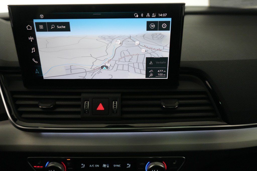 Audi Q5 55 TFSIe quattro S tronic S line AHK Pano