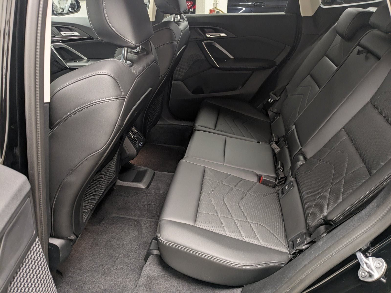 BMW X1 xDrive20d - Samsaru's Car Outlet