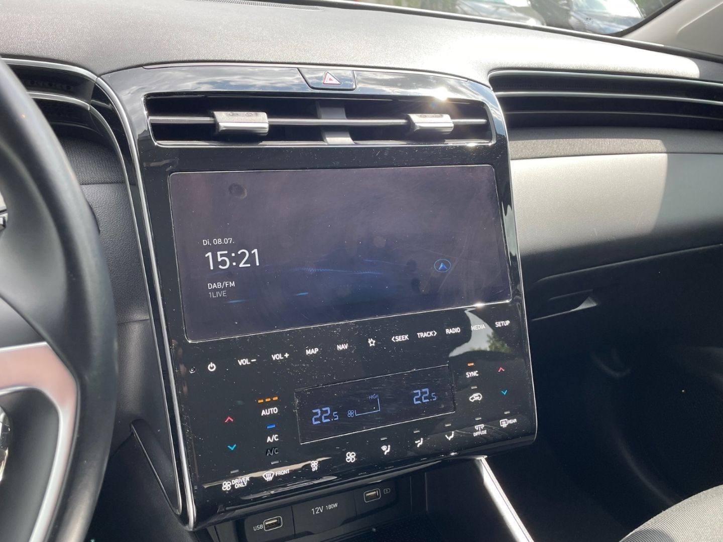 Hyundai Tucson Select Hybrid 2WD - Samsaru's Car Outlet