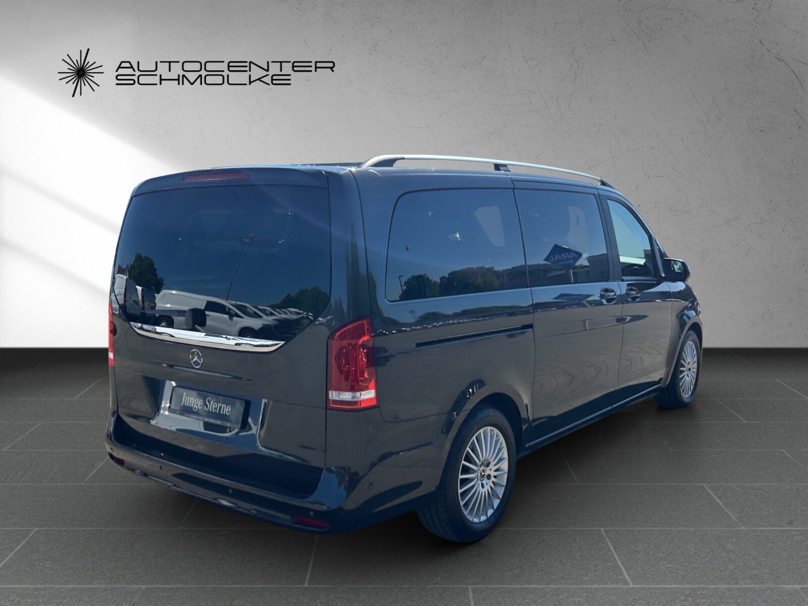 Mercedes-Benz V 220 d EDITION LANG - Samsaru's Car Outlet