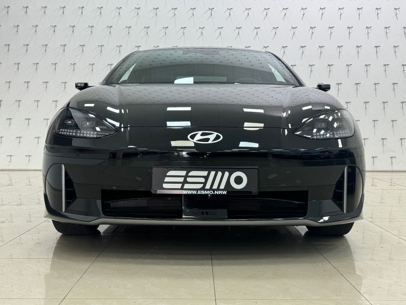 Hyundai IONIQ 6 77,4kWh 325ps 4WD Uniq 360°K/BOSE/DIGI