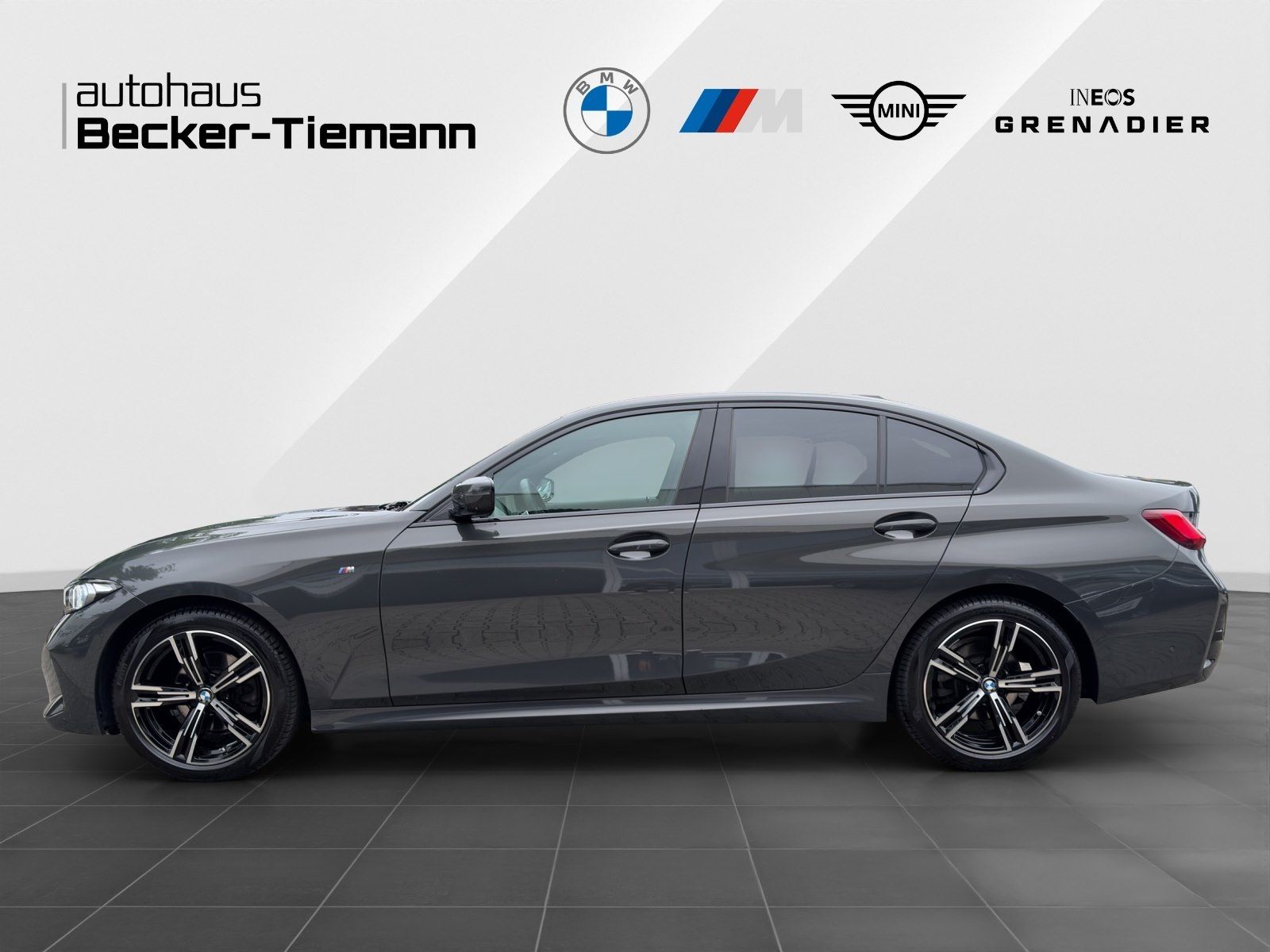 BMW 320i Limousine M-Sport Head-Up Glasdach DrivAss.