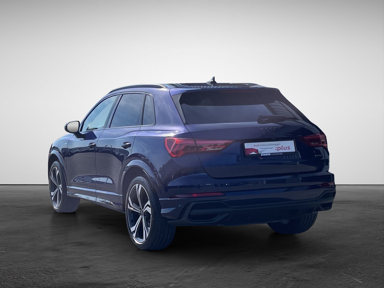 Audi Q3 45 TFSI quattro s tronic S line  AHK Navi LED