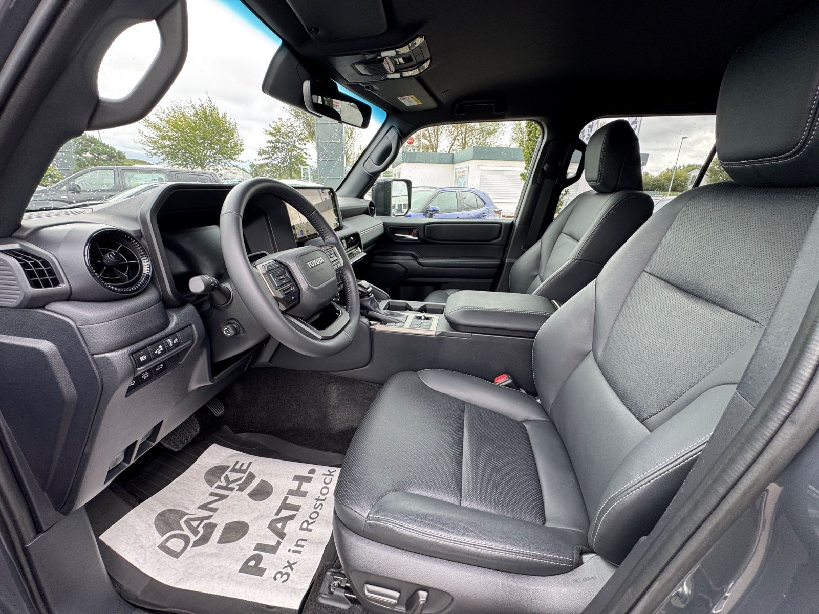 Toyota Land Cruiser 2.8 D-4D 4WD Executive *SOFORT*