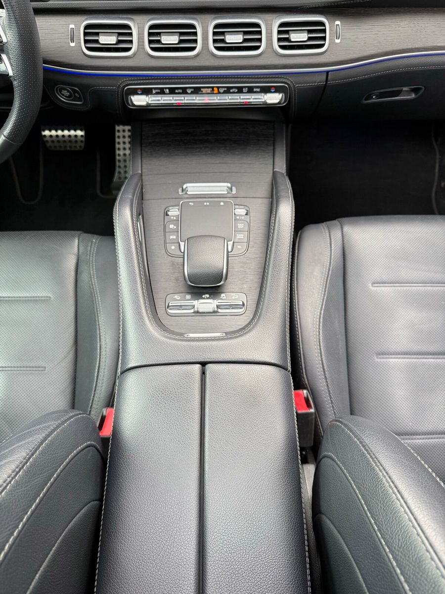 Mercedes-Benz GLE 580 4M AMG+NIGHT+7-SITZ+AIRM+AHK+DISTRO+PANO