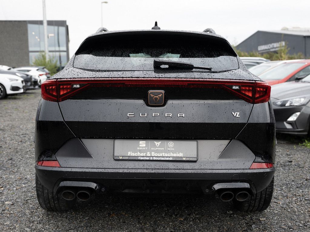 Cupra Formentor 2.0 TSI VZ Tribe Edition PANO AHK 360°