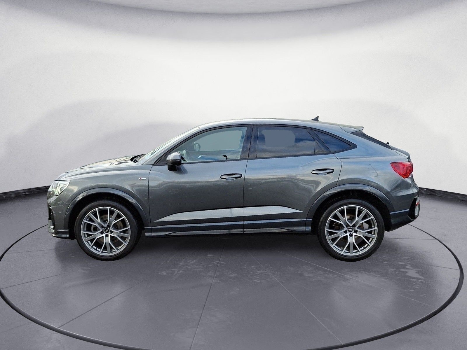 Audi Q3 Sportback 40 TFSI quattro S line Optik Assist
