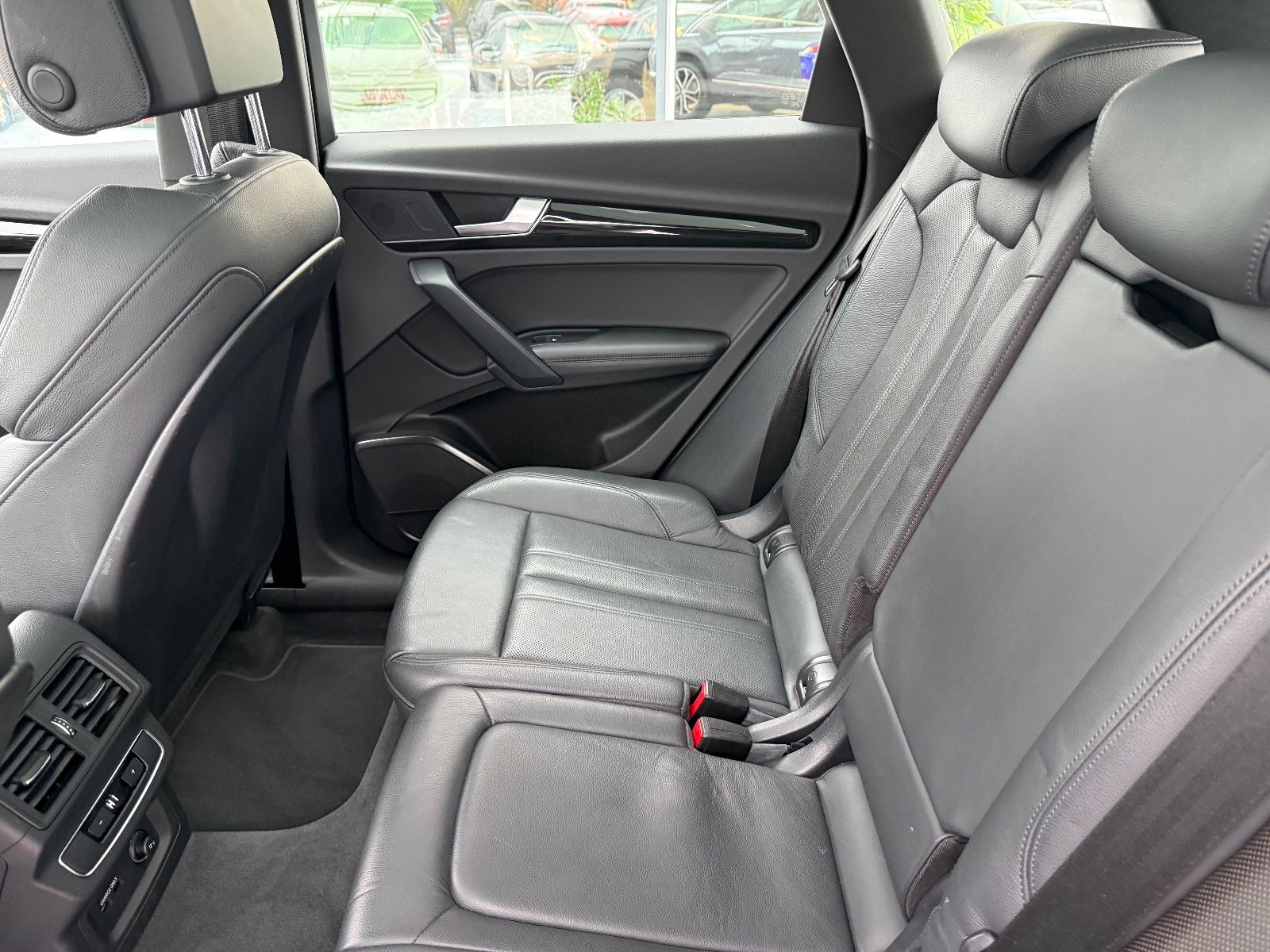Audi Q5 50 TFSI e quattro S-Line Leder LED Automatik