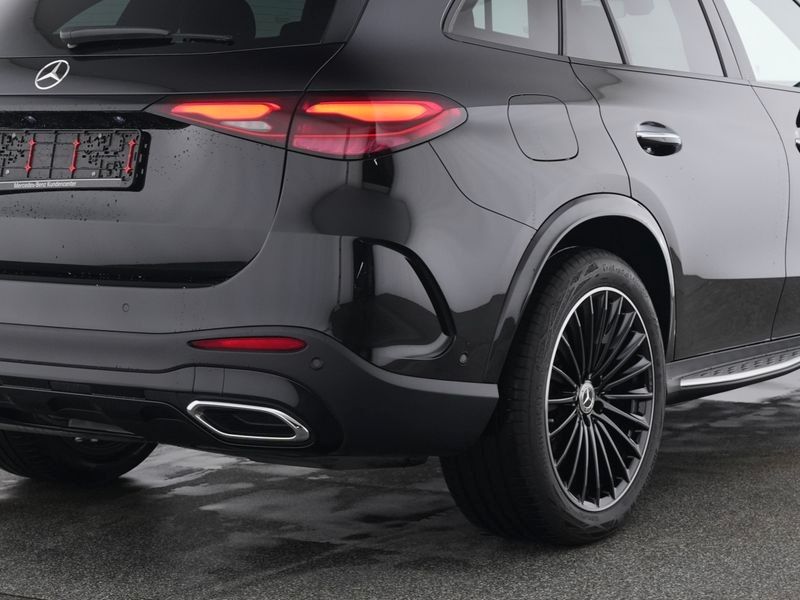 Mercedes-Benz GLC 300d AMG PremiumPlus +Night+StHz+AHK+NP94T€!