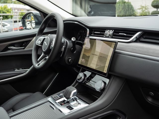 Jaguar F-Pace P250 SE AWD (Meridian) Memorypaket
