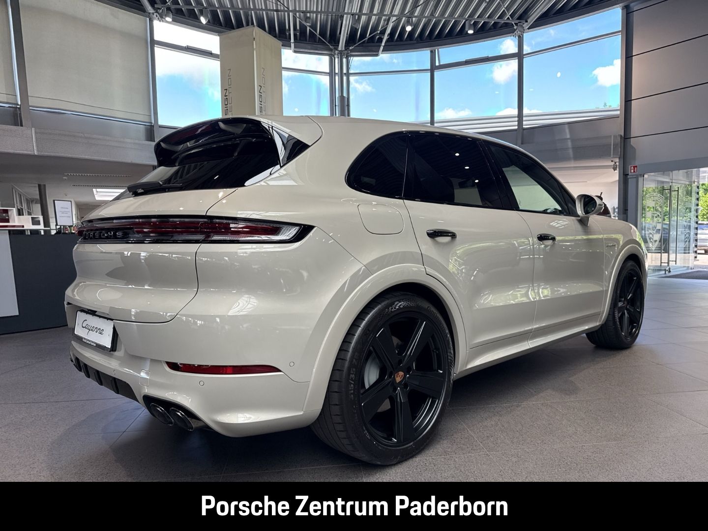 Porsche Cayenne E-Hybrid HA-Lenkung Nachtsicht InnoDrive