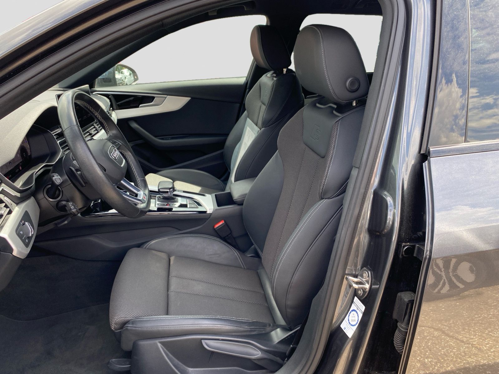 Audi A4 40 quattro 2.0TDI Avant S line ACC AHK KAMERA