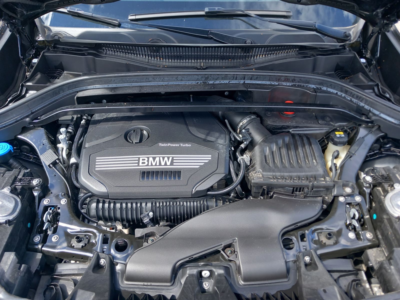 BMW X1 xDrive20i Aut MSport - Samsaru's Car Outlet