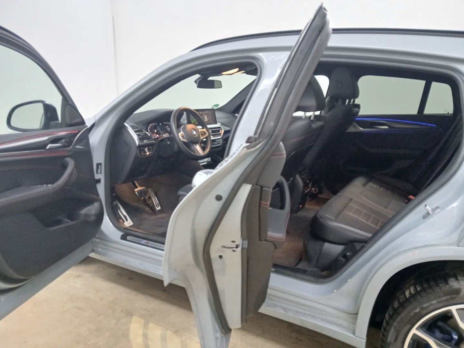 BMW X4 xDrive 30d M Sport AHK/ACC/LASER/HUD/MMRY/360
