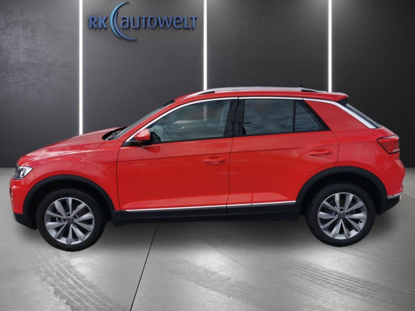 Volkswagen T-Roc Style - Samsaru's Car Outlet