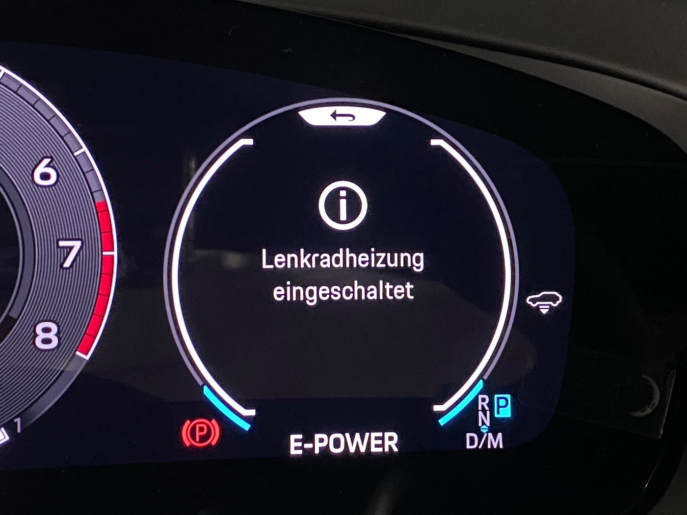 Porsche Cayenne E-Hybrid Coupe | Luftfederung | el. AHK