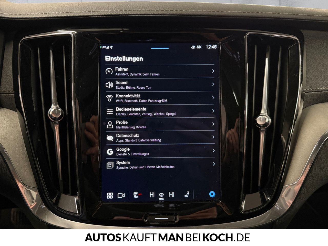 Volvo S60 B5 AWD Ultimate Dark STHz PANO HUD 360 ALARM