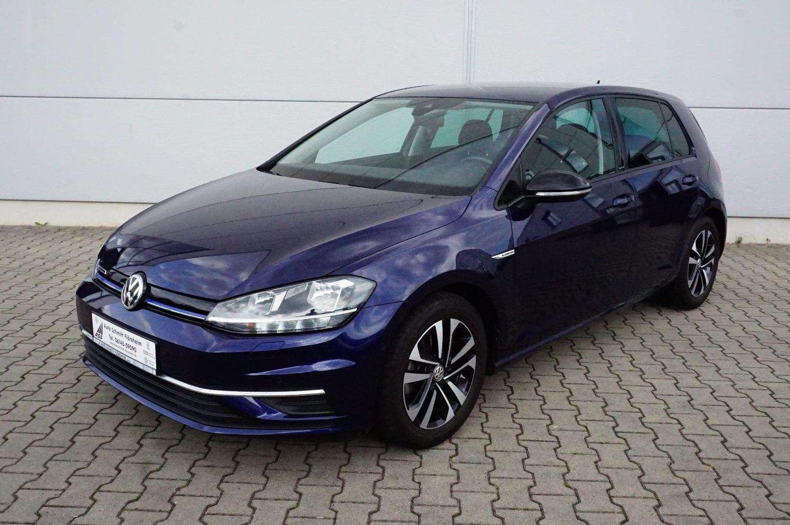 Volkswagen Golf IQ.DRIVE 1.5 l TSI - Samsaru's Car Outlet