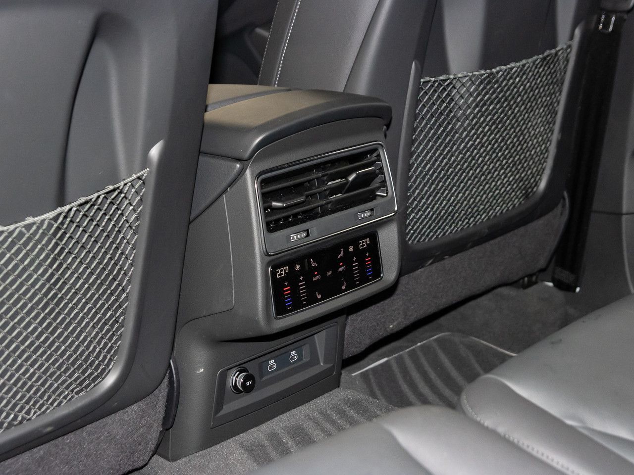 Audi Q7 SUV S line 55 TFSI quattro tiptronic