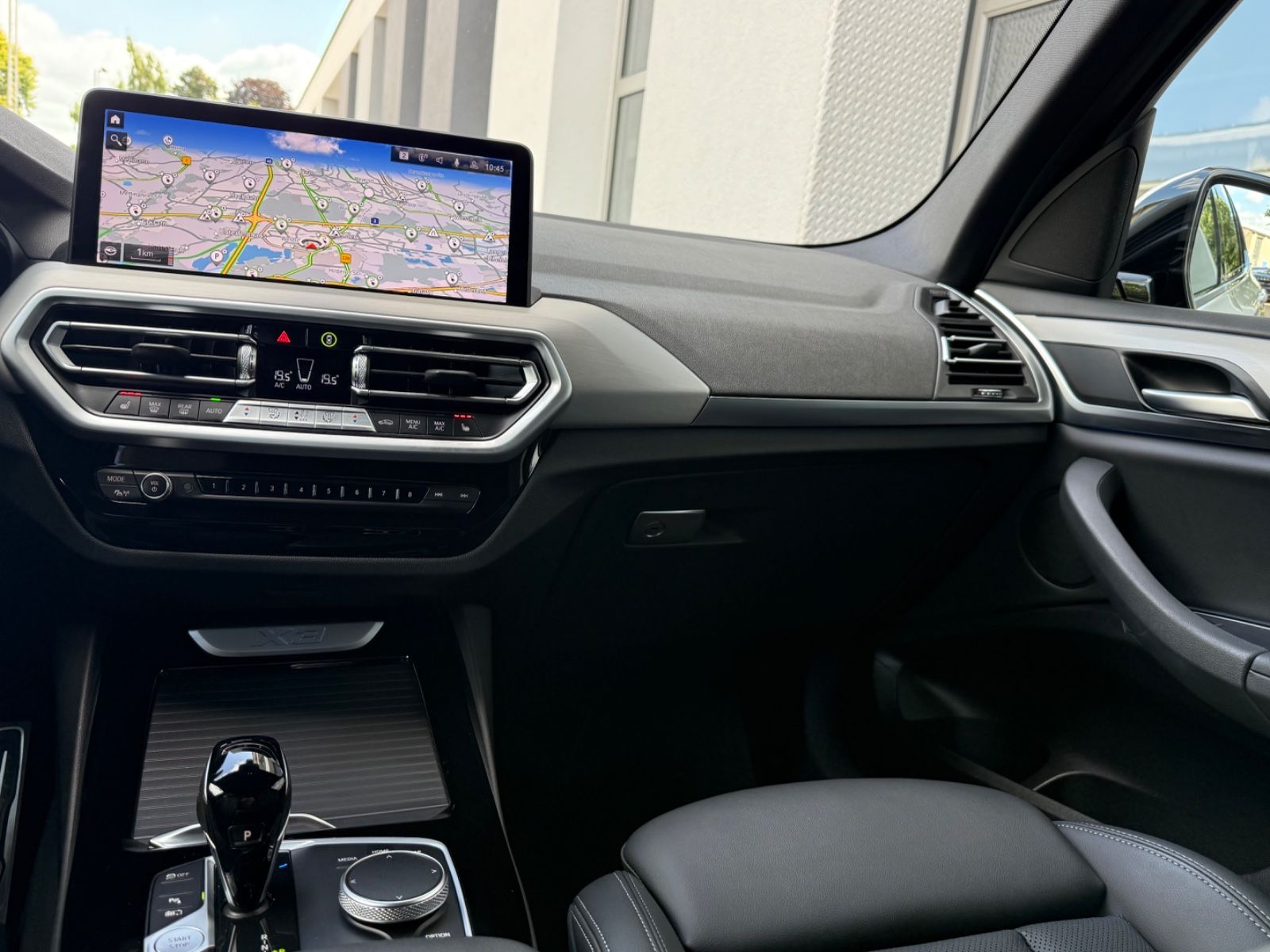 BMW X3 30e xDrive M Sport - Samsaru's Car Outlet