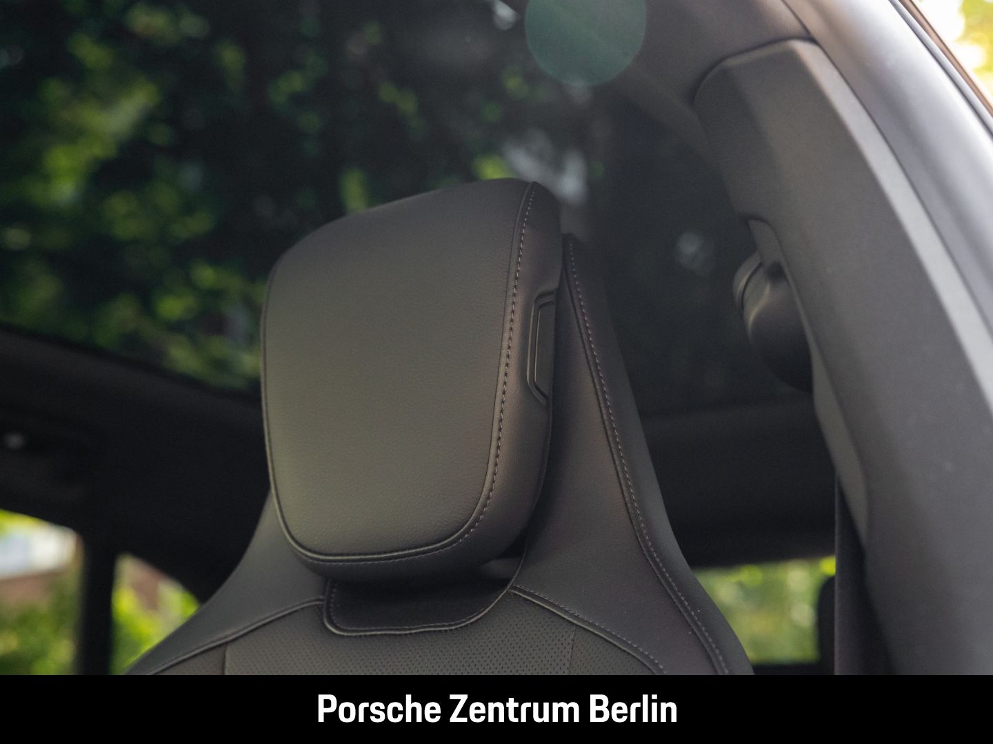 Porsche Taycan 4 Cross Turismo Panoramadach InnoDrive