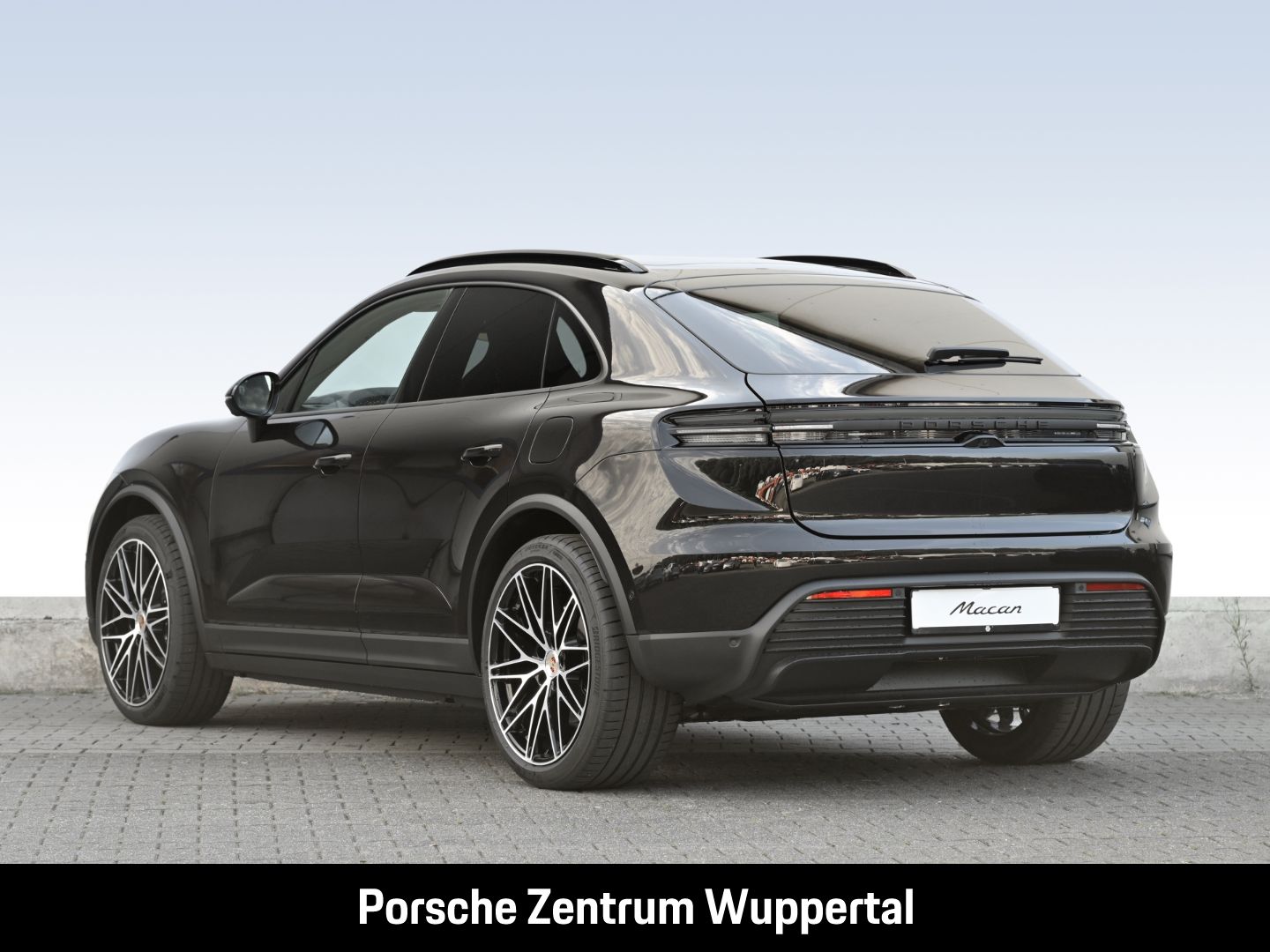 Porsche Macan 4 BOSE Luftfederung Panoramadach InnoDrive