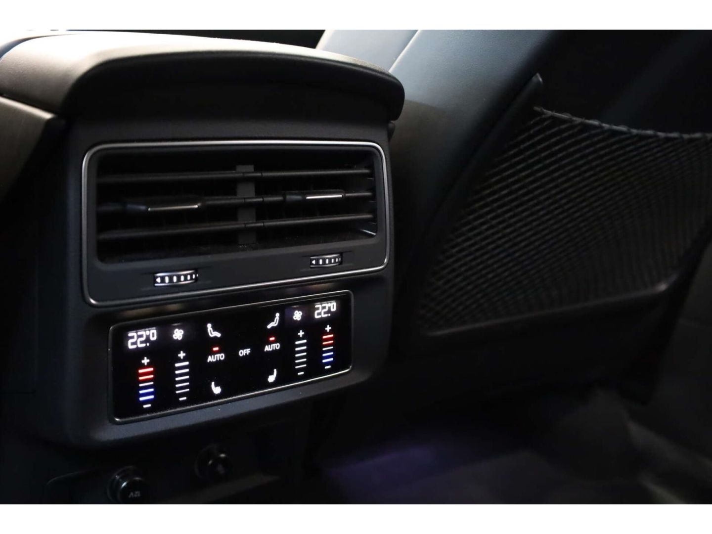 Audi RSQ8 4.0 TFSI quattro