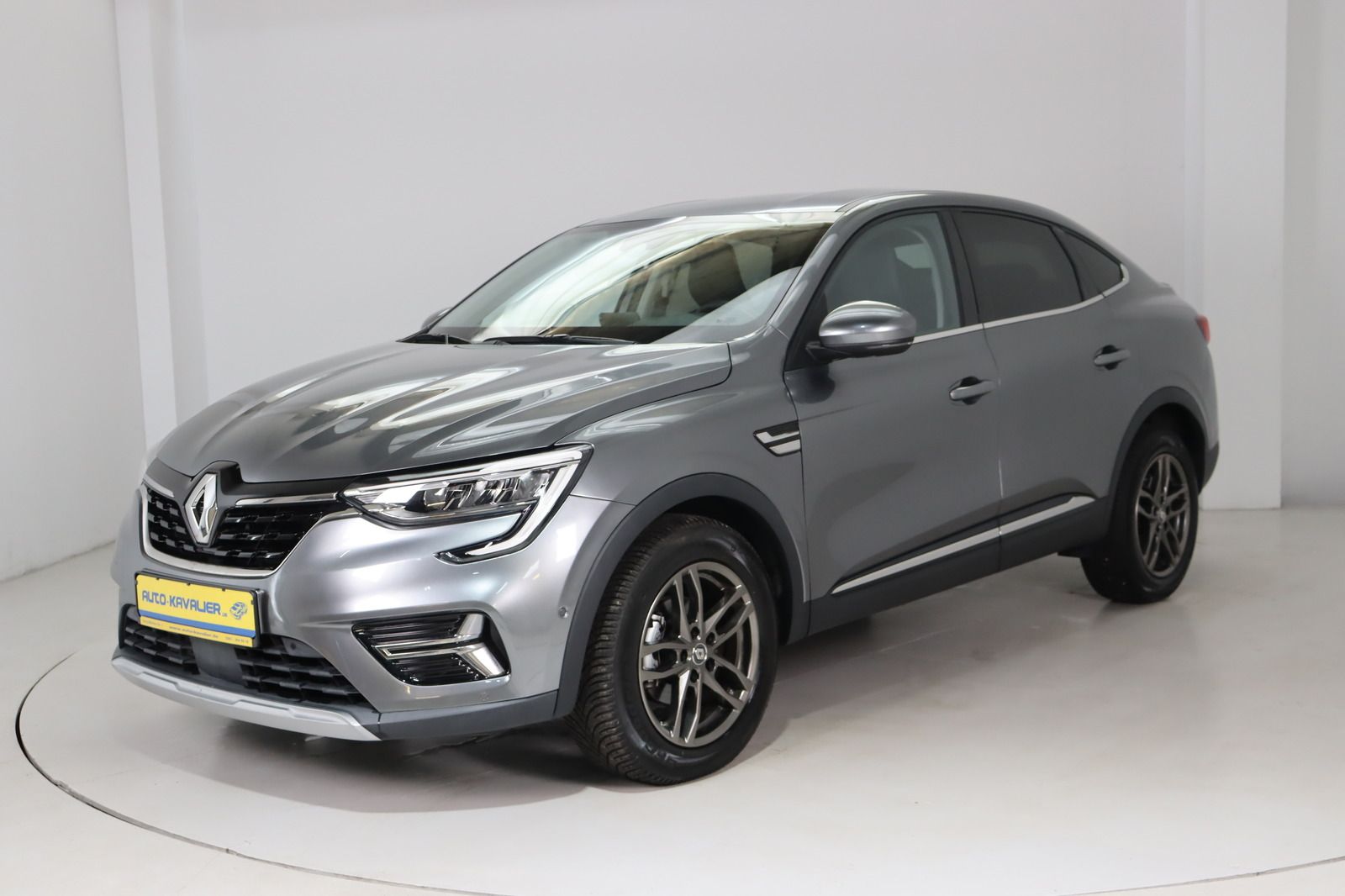 Renault Arkana - Samsaru's Car Outlet