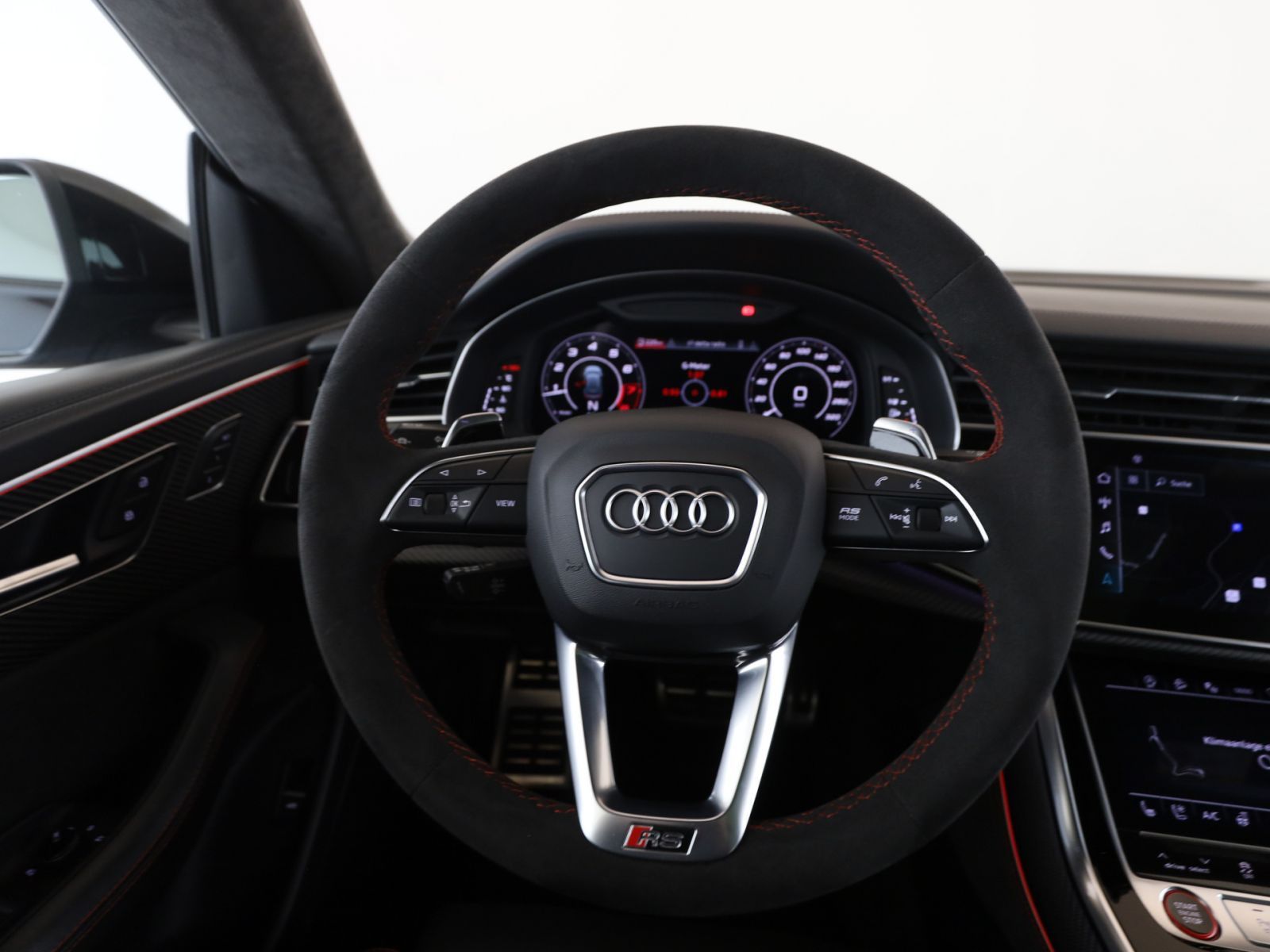 Audi RS Q8 4.0 TFSI quattro *Pano*Matrix*RFK*B&O*LUFT