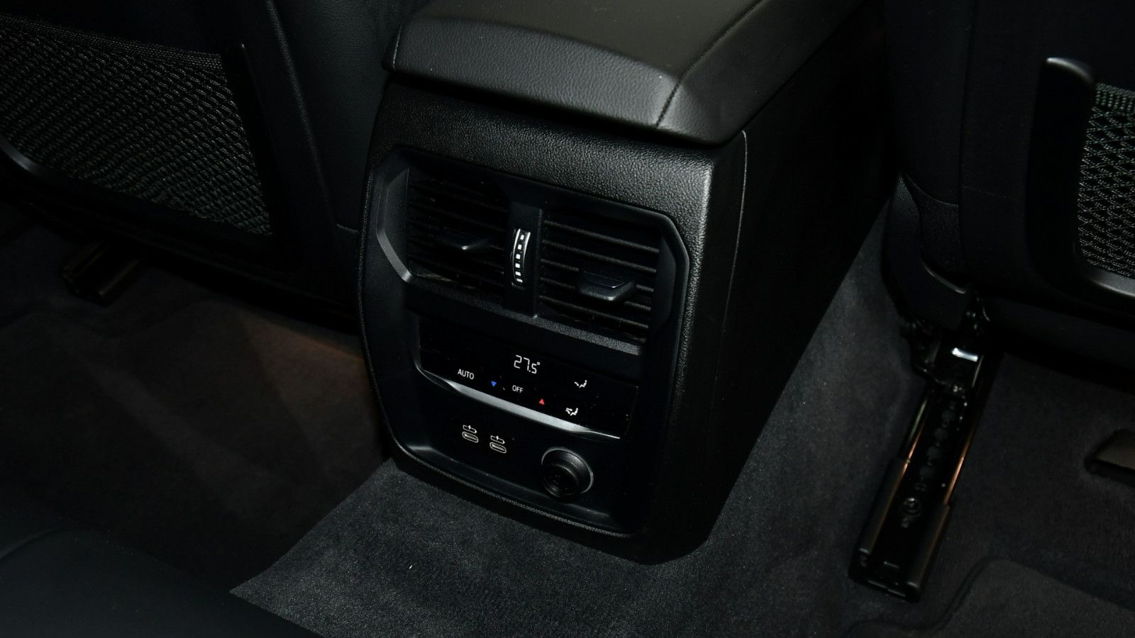 BMW 320 d xDrive Sport Line LED Shadow-Line