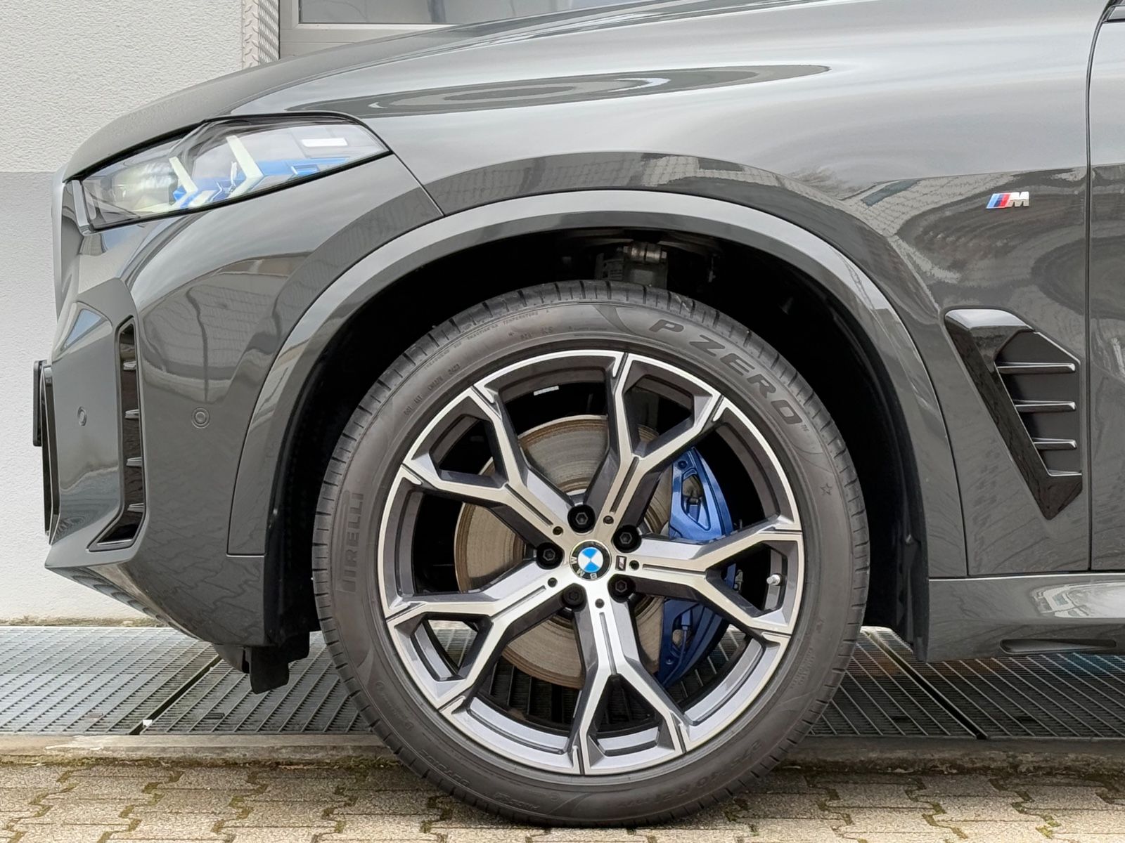 BMW X5 40i xDr*ACC*M SPORT*LUFT*360*H/K*HUD*KEY*21'