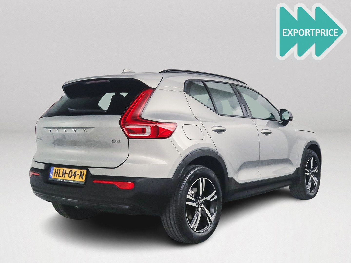 Volvo XC40 B4 Plus Dark | Parkeercamera | Stoel- en St